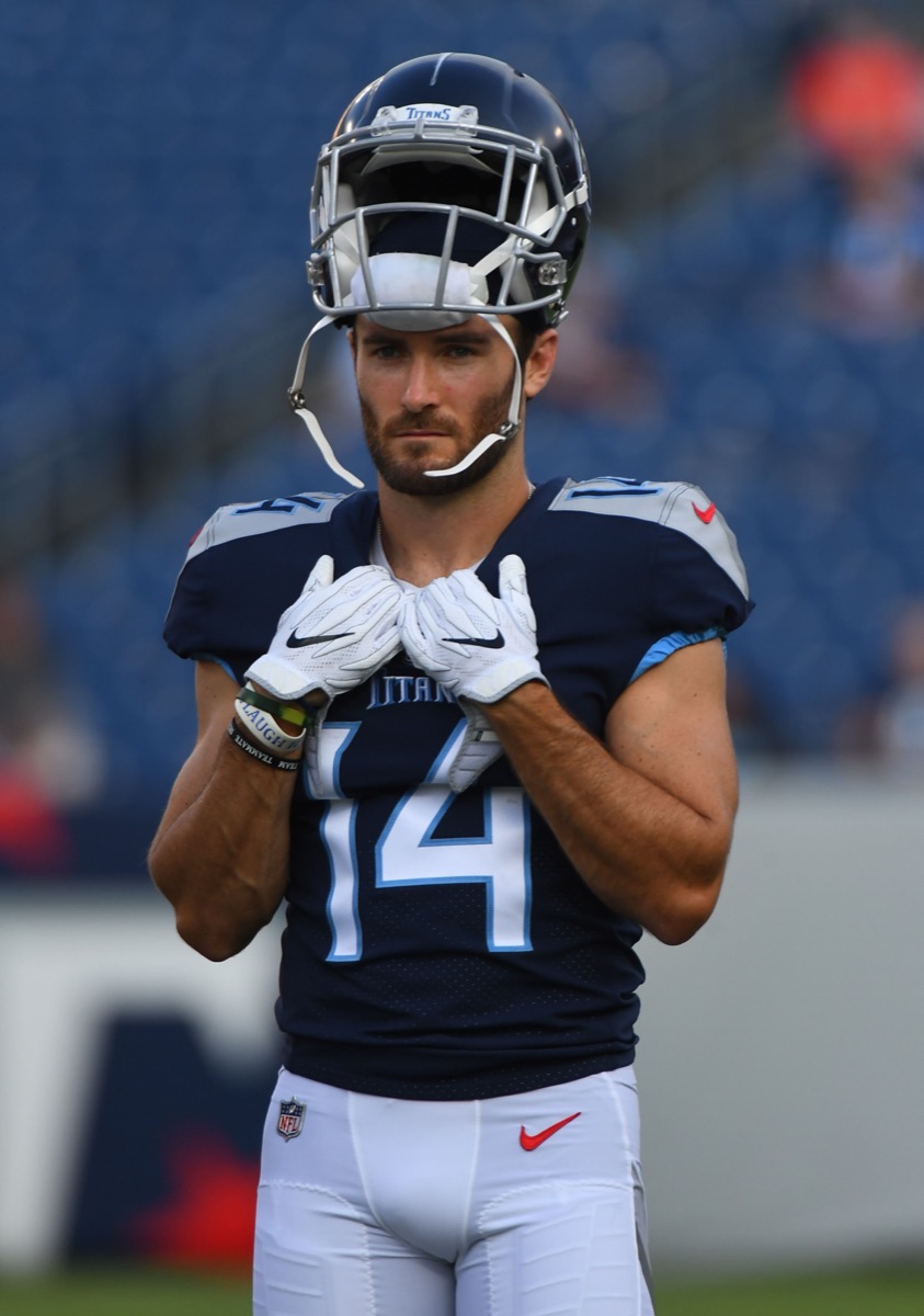 Nick Williams on the sideline in a Tennessee Titans uniform